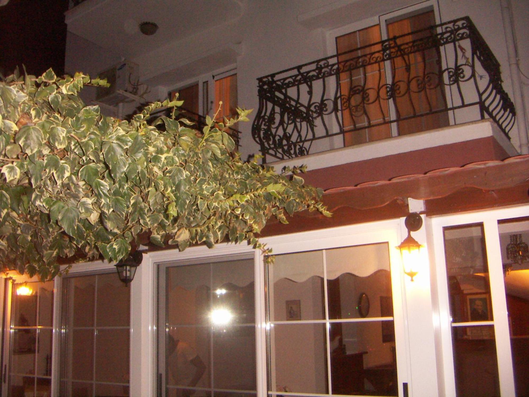 Melaike Hotel Fokaja Zewnętrze zdjęcie