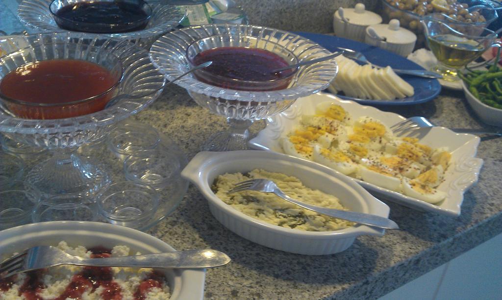 Melaike Hotel Fokaja Zewnętrze zdjęcie