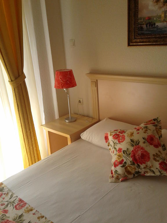 Melaike Hotel Fokaja Zewnętrze zdjęcie